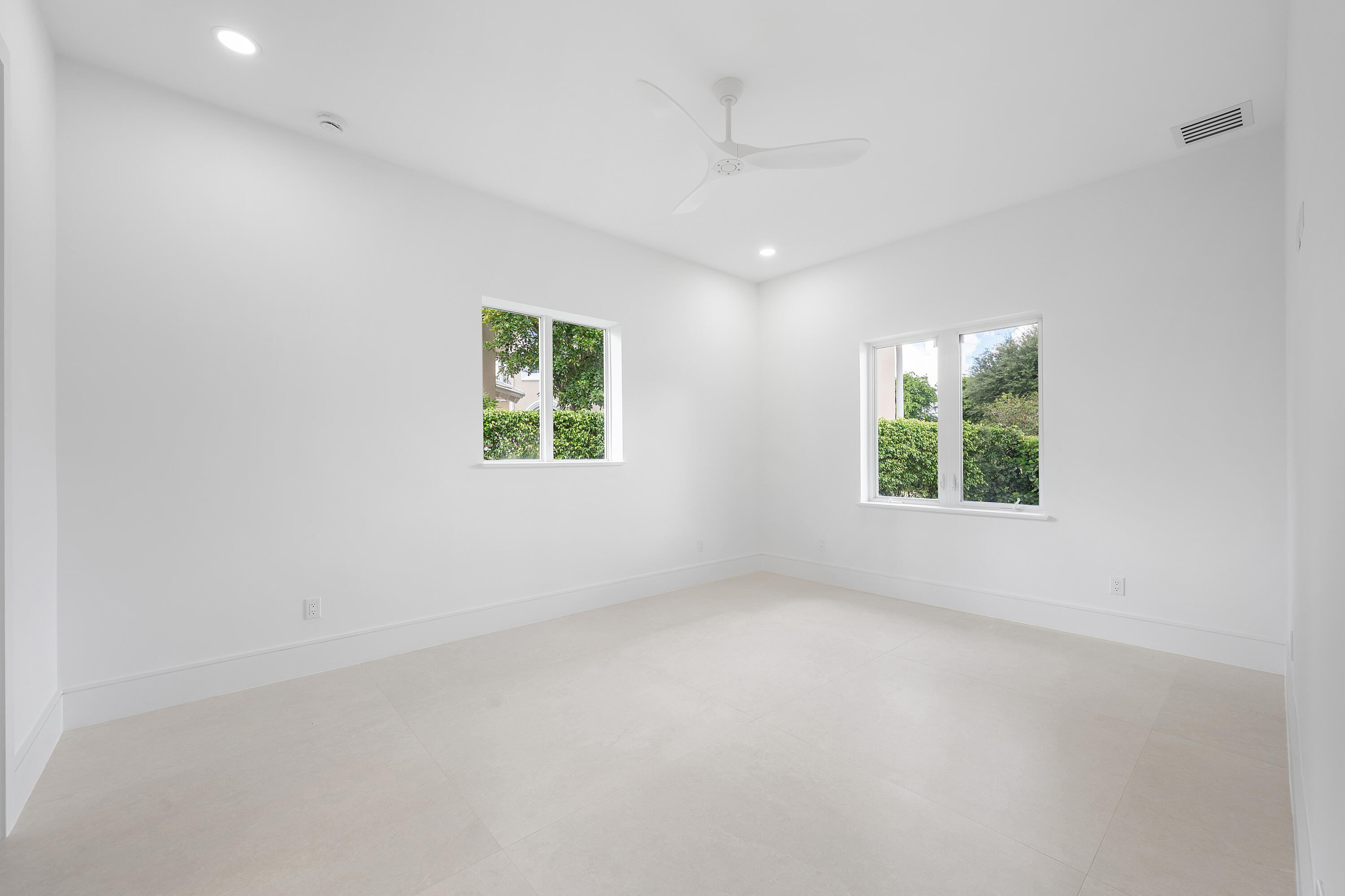 100 Glenbrook Court Atlantis, FL 33462 - Photo 41 of 96 029-100GlenbrookCourt-Atlantis-FL-33462-