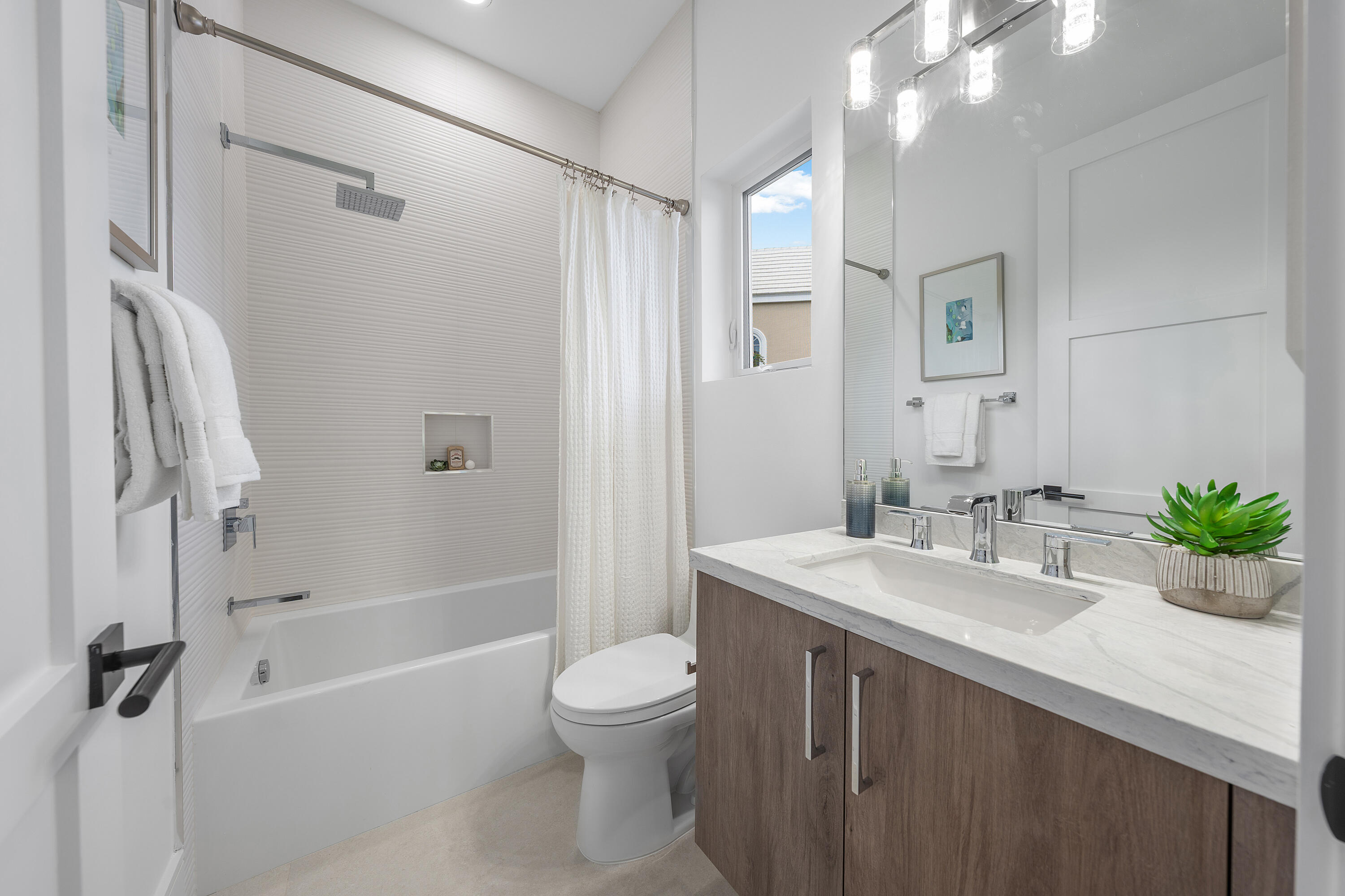 100 Glenbrook Court Atlantis, FL 33462 - Photo 45 of 96 032-100GlenbrookCourt-Atlantis-FL-33462-