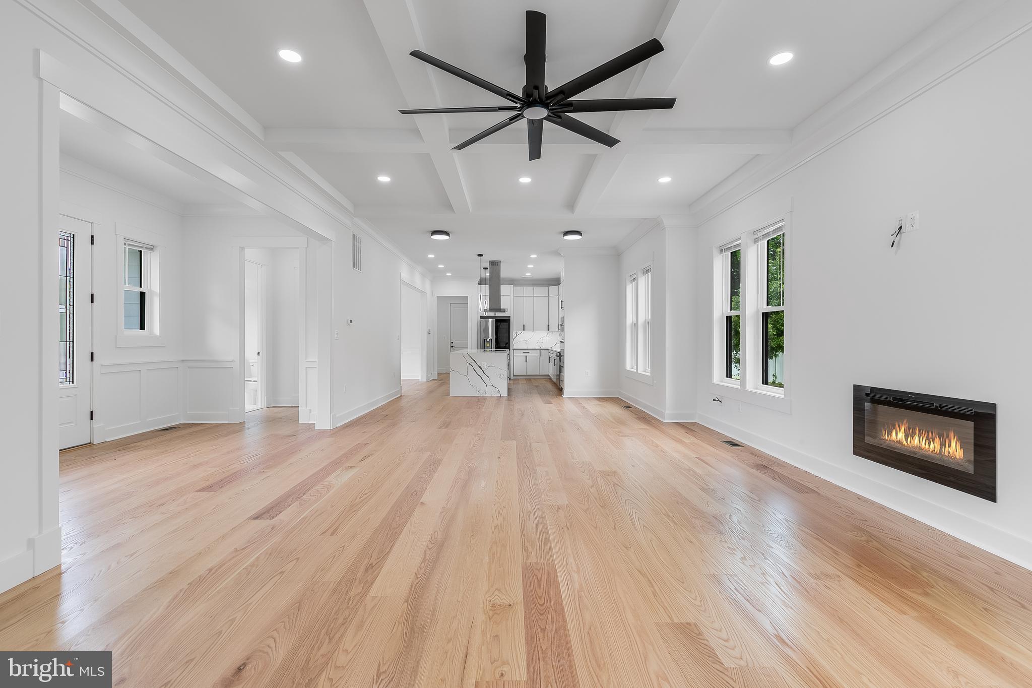 2817 Derek Road Alexandria, VA 22306 - Photo 18 of 62