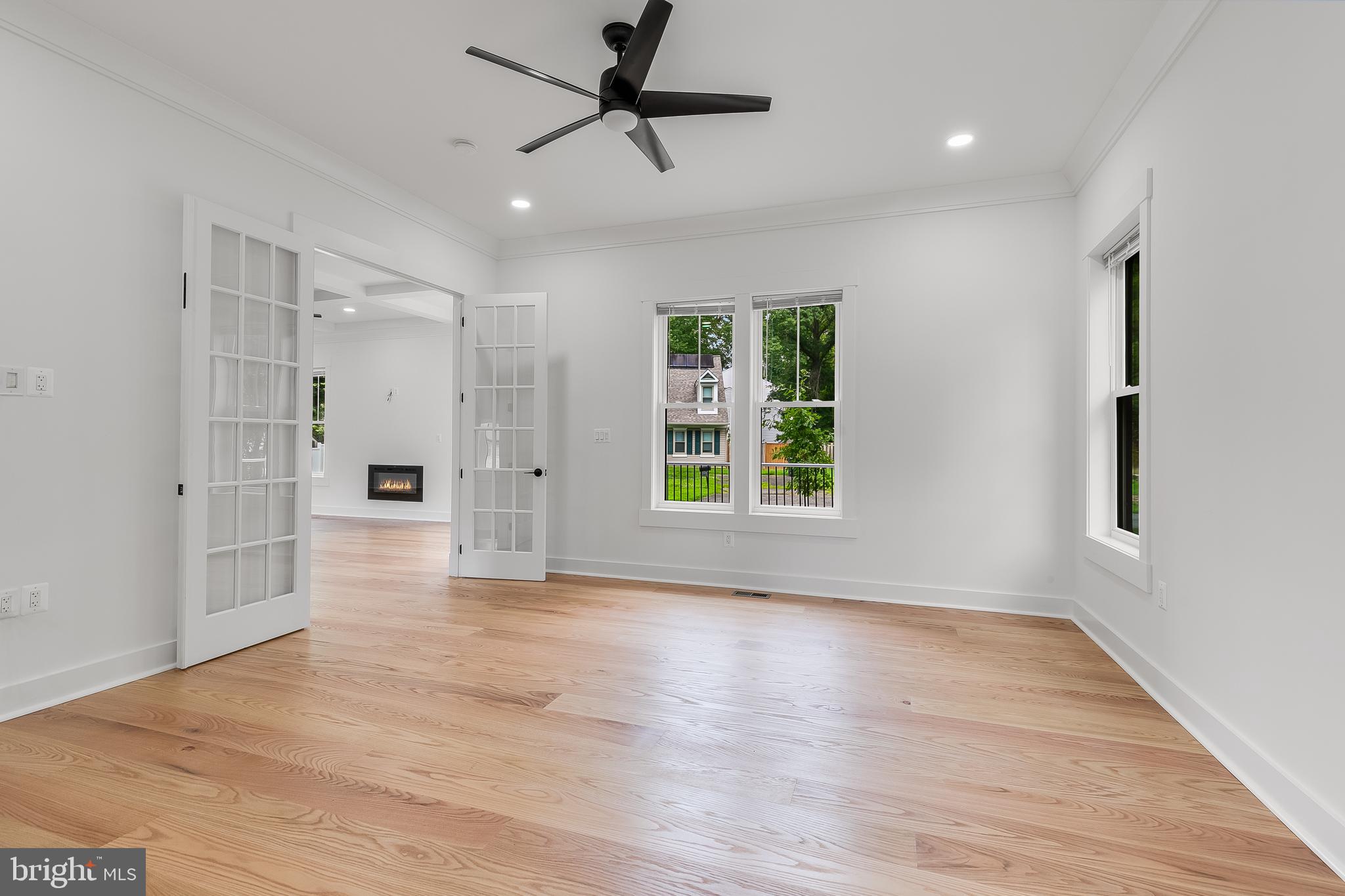 2817 Derek Road Alexandria, VA 22306 - Photo 19 of 62