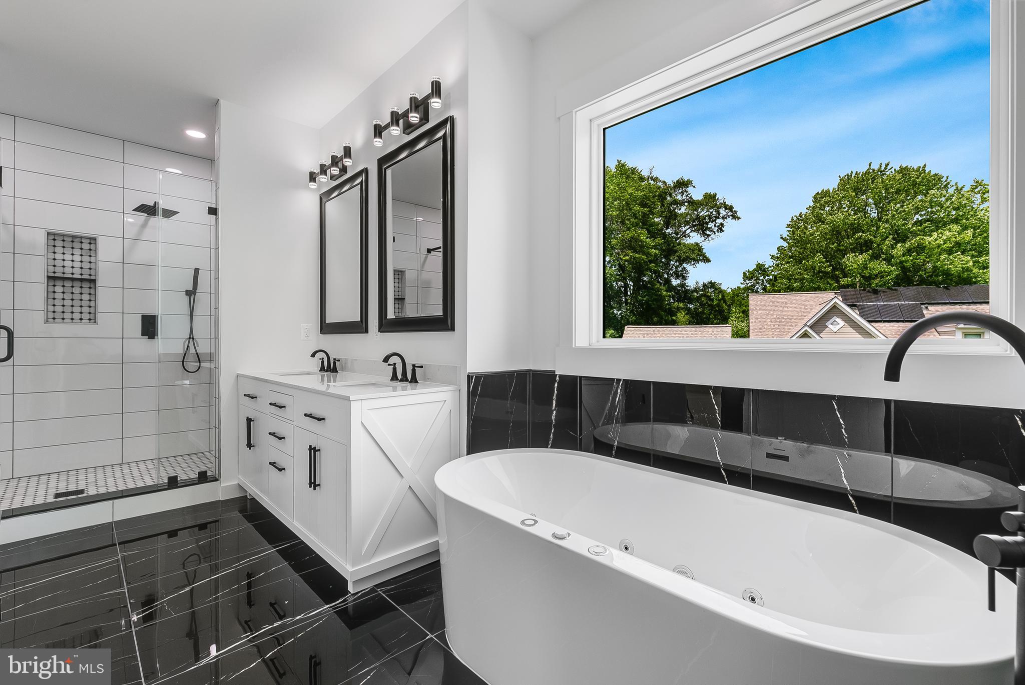 2817 Derek Road Alexandria, VA 22306 - Photo 32 of 62