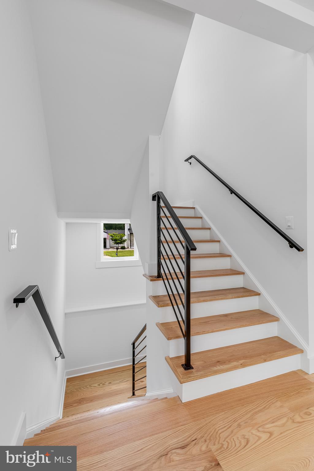 2817 Derek Road Alexandria, VA 22306 - Photo 49 of 62