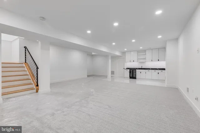 $1,499,999 | 2817 Derek Road, Alexandria, VA 22306