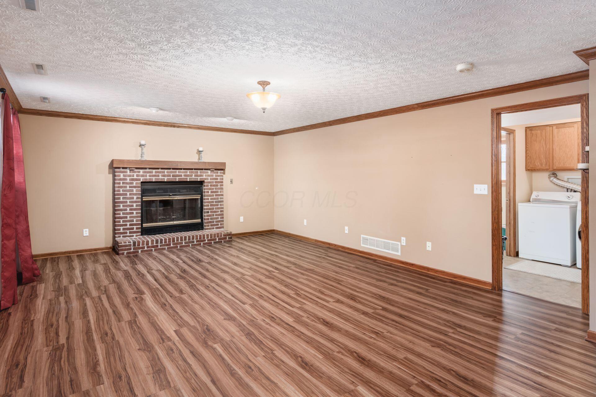 10862 Center Village Road Galena, OH 43021 - Photo 24 of 40 Down 1 level