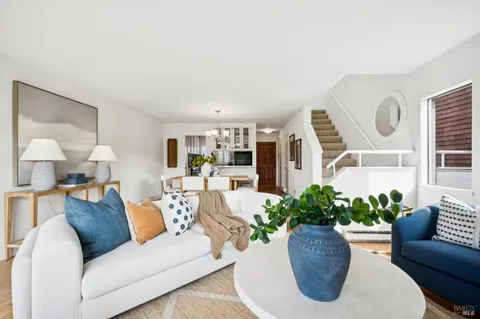 $949,000 | 167 Headlands Court, Sausalito, CA 94965