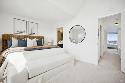 $949,000 | 167 Headlands Court, Sausalito, CA 94965