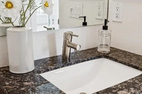 $949,000 | 167 Headlands Court, Sausalito, CA 94965