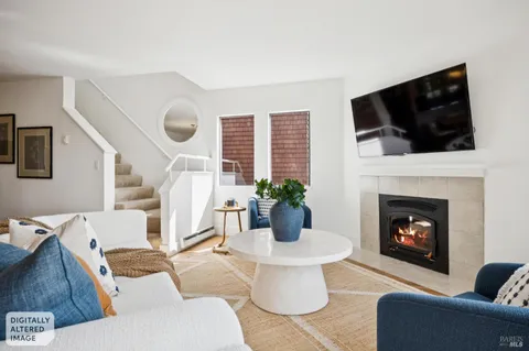 $949,000 | 167 Headlands Court, Sausalito, CA 94965