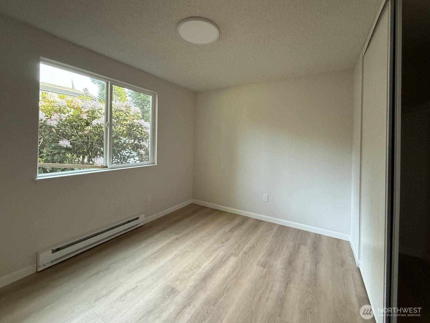 820 Cady Road, Unit F102 Everett, WA 98203 - Photo 8 of 19 Gallery Image 8