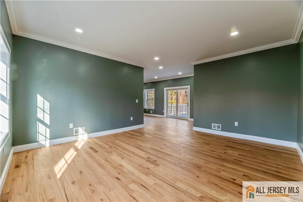 28 King George Road Warren, NJ 07059 - Photo 22 of 63 a spacious bathroom with a sink and a mirror