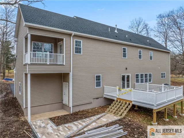 $1,450,000 | 28 King George Road, Warren, NJ 07059