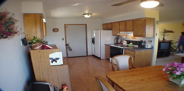 1032 South Trainer Road Rockford, IL 61108 - Photo 4 of 6 a view of kitchen and dining room