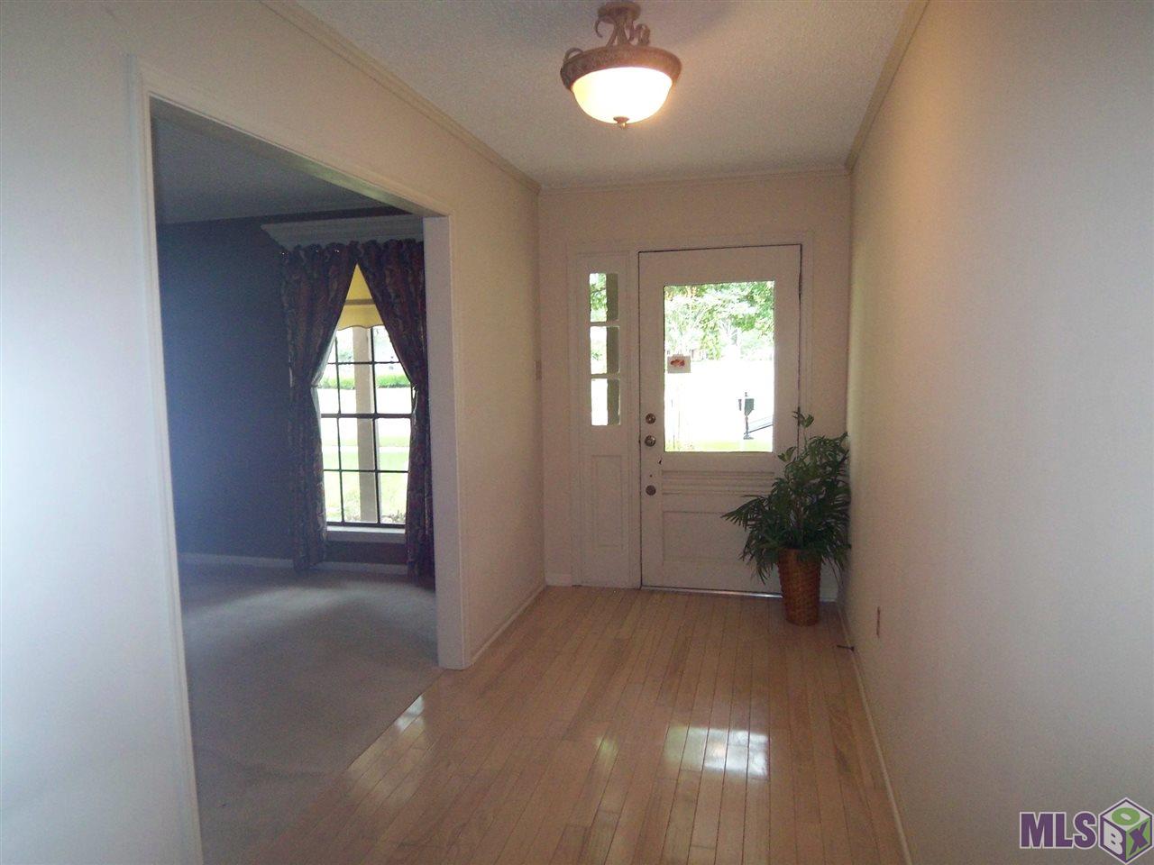 11942 Lake Lery Avenue Baton Rouge, LA 70816 - Photo 14 of 30