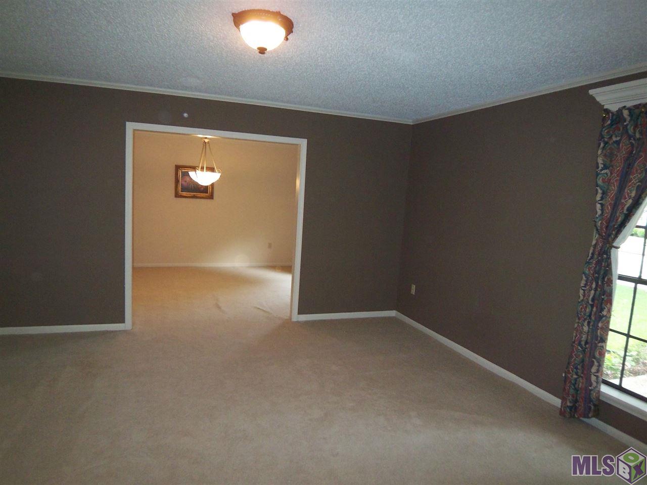 11942 Lake Lery Avenue Baton Rouge, LA 70816 - Photo 19 of 30
