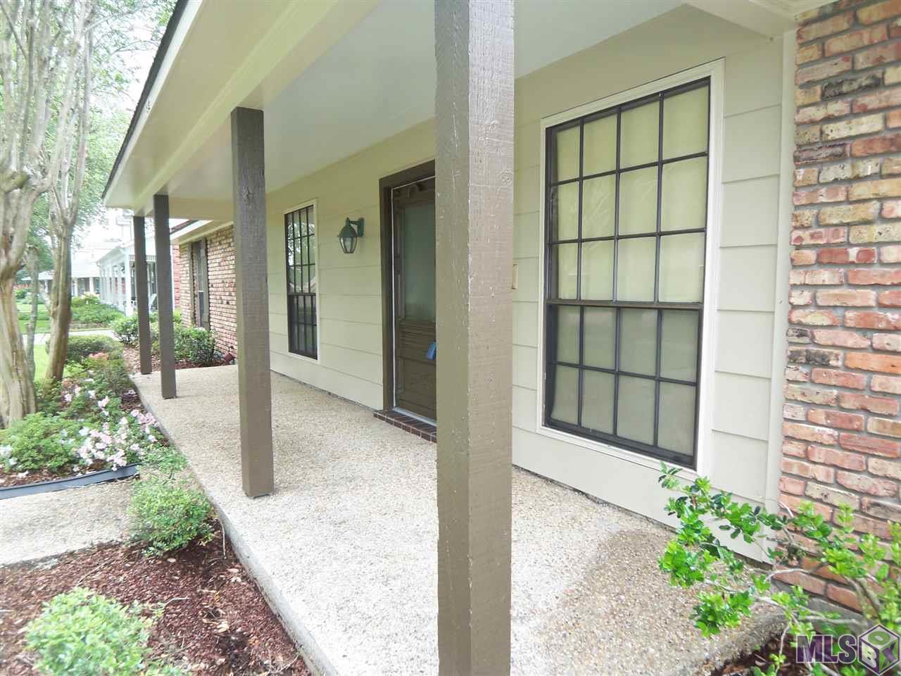 11942 Lake Lery Avenue Baton Rouge, LA 70816 - Photo 4 of 30