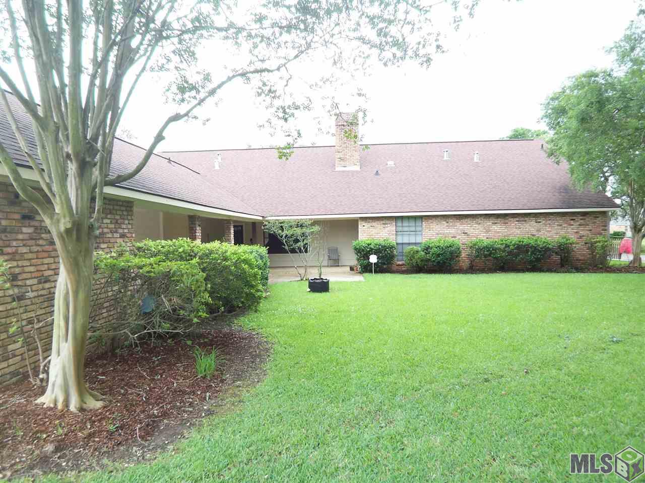 11942 Lake Lery Avenue Baton Rouge, LA 70816 - Photo 8 of 30