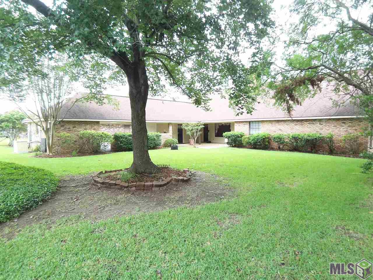 11942 Lake Lery Avenue Baton Rouge, LA 70816 - Photo 9 of 30