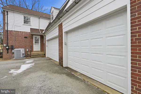 $700,000 | 110 Alapocas Drive, Wilmington, DE 19803