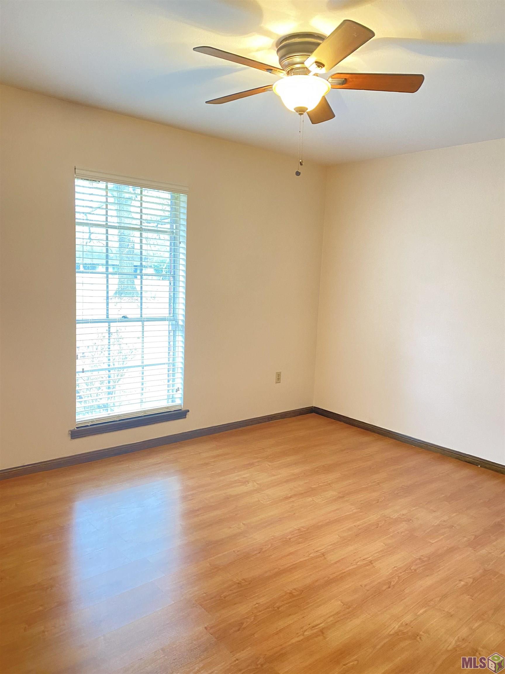 10061 Foster Road Baton Rouge, LA 70811 - Photo 7 of 15
