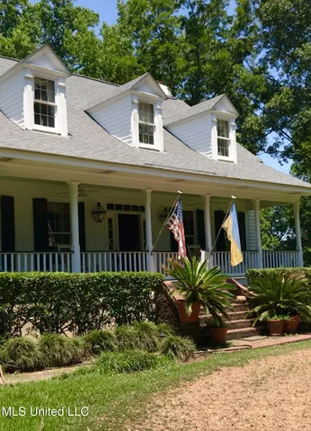 $495,000 | 153 Dunbar Road, Natchez, MS 39120