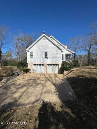 $495,000 | 153 Dunbar Road, Natchez, MS 39120