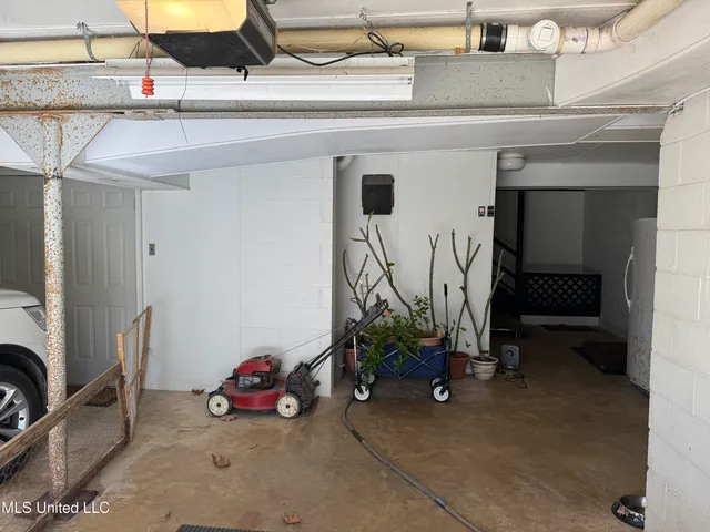 $495,000 | 153 Dunbar Road, Natchez, MS 39120