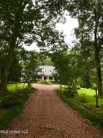 $495,000 | 153 Dunbar Road, Natchez, MS 39120