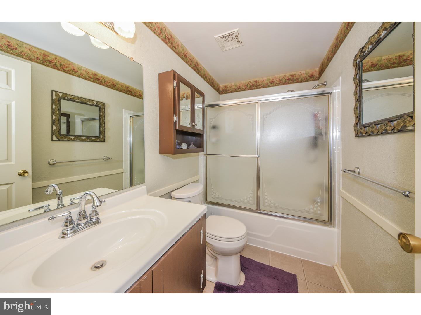 170 Forge Road Delran, NJ 08075 - Photo 21 of 25 Bathroom