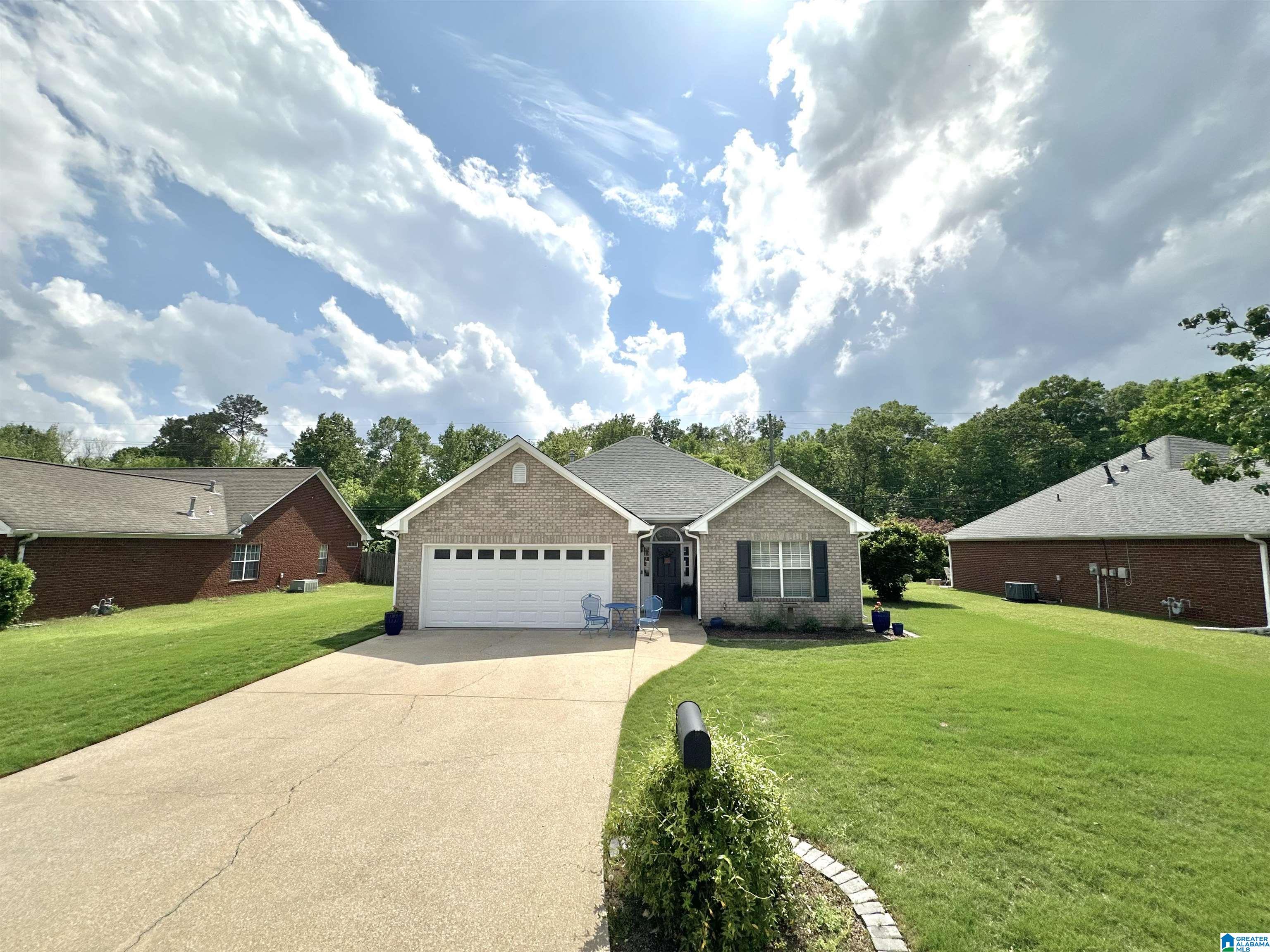 231 Hickory Point Lane Helena, AL 35080 - Photo 3 of 30