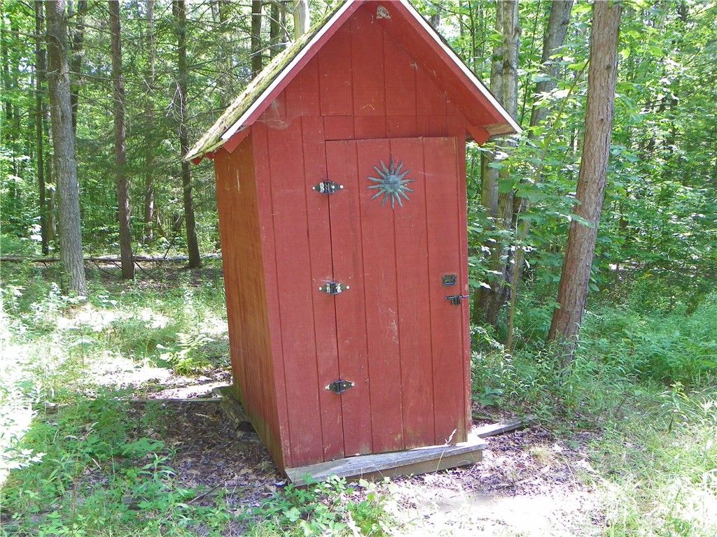 8021 Hickory Hill Road Bath, NY 14810 - Photo 12 of 44 Outhouse