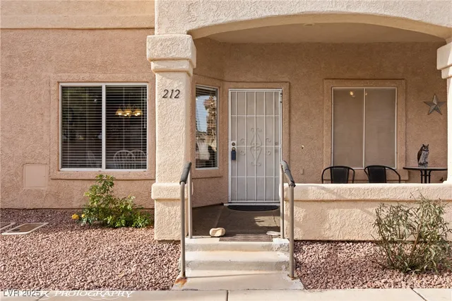 $214,900 | 517 West Mesquite Boulevard, Unit 212, Mesquite, NV 89027