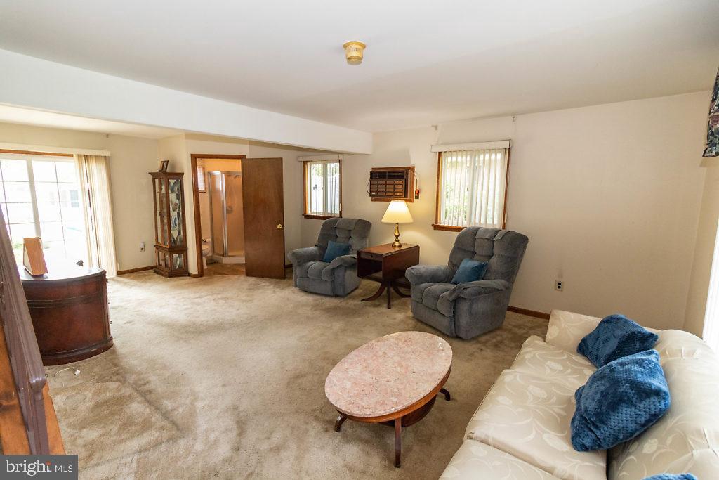 335 Rancocas Boulevard Mount Laurel, NJ 08054 - Photo 11 of 25