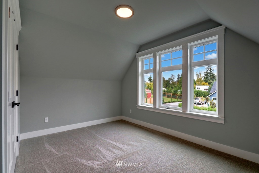 301 Caspers Street Edmonds, WA 98020 - Photo 21 of 25 Gallery Image 21