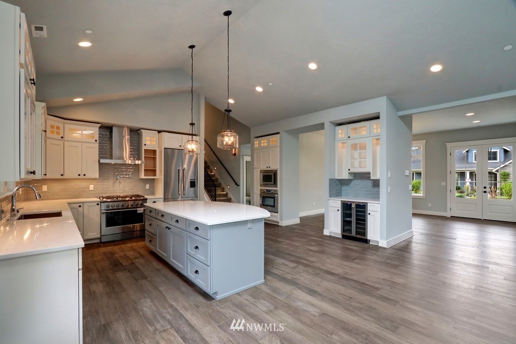 301 Caspers Street Edmonds, WA 98020 - Photo 9 of 25 Gallery Image 9