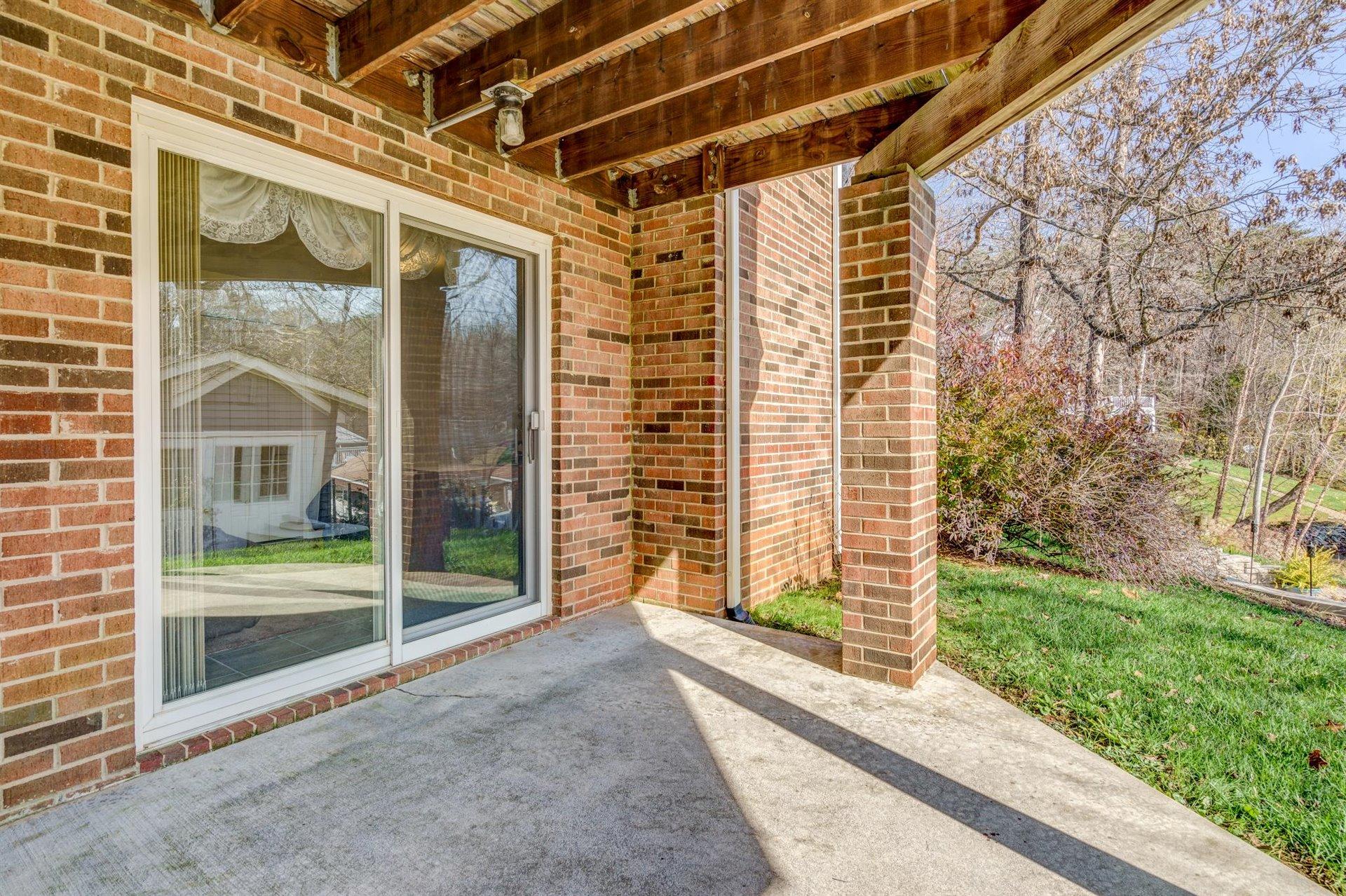 171 Sandy Point Court Union Hall, VA 24176 - Photo 46 of 65 46-112420200040