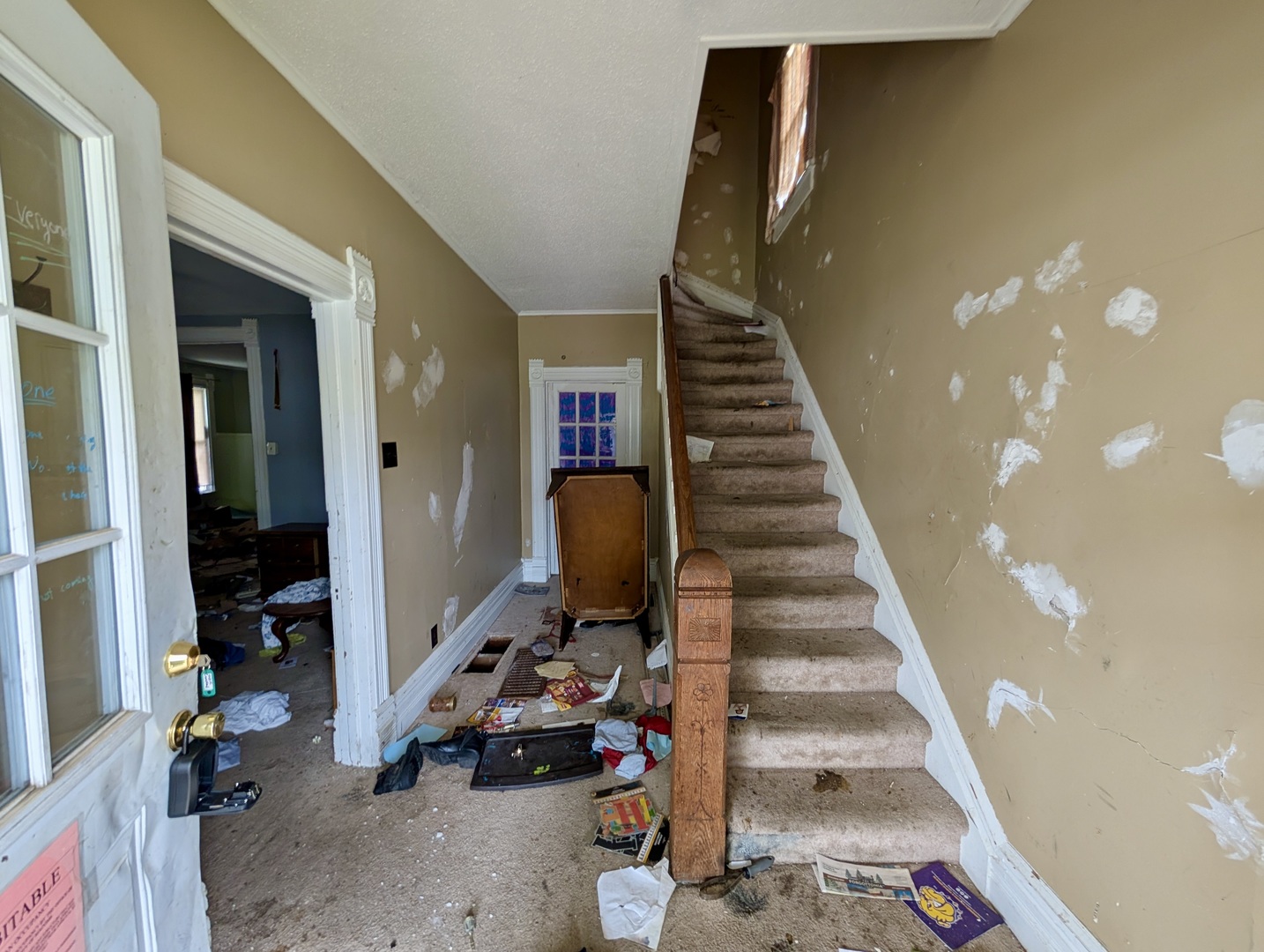440 North Campbell Street Macomb, IL 61455 - Photo 17 of 50 a view of entryway with wooden floor