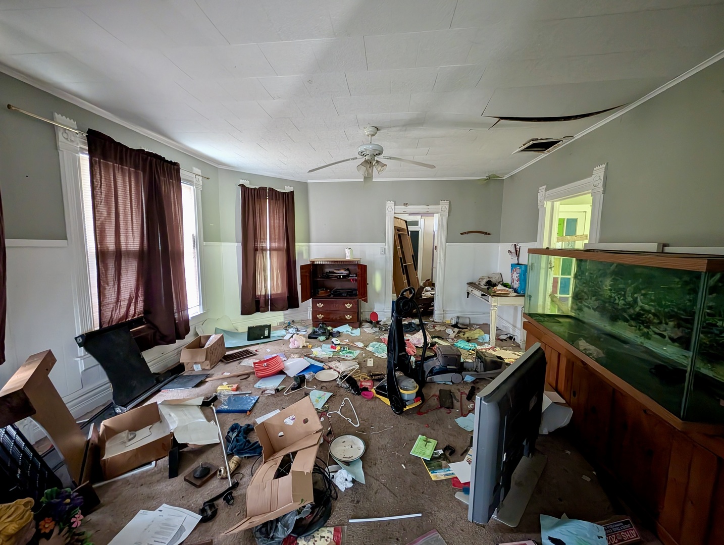 440 North Campbell Street Macomb, IL 61455 - Photo 21 of 50 a view of a workspace with furniture and a window