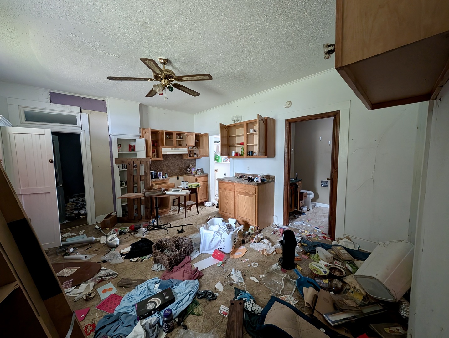 440 North Campbell Street Macomb, IL 61455 - Photo 32 of 50 a room with gym equipment and wooden floor