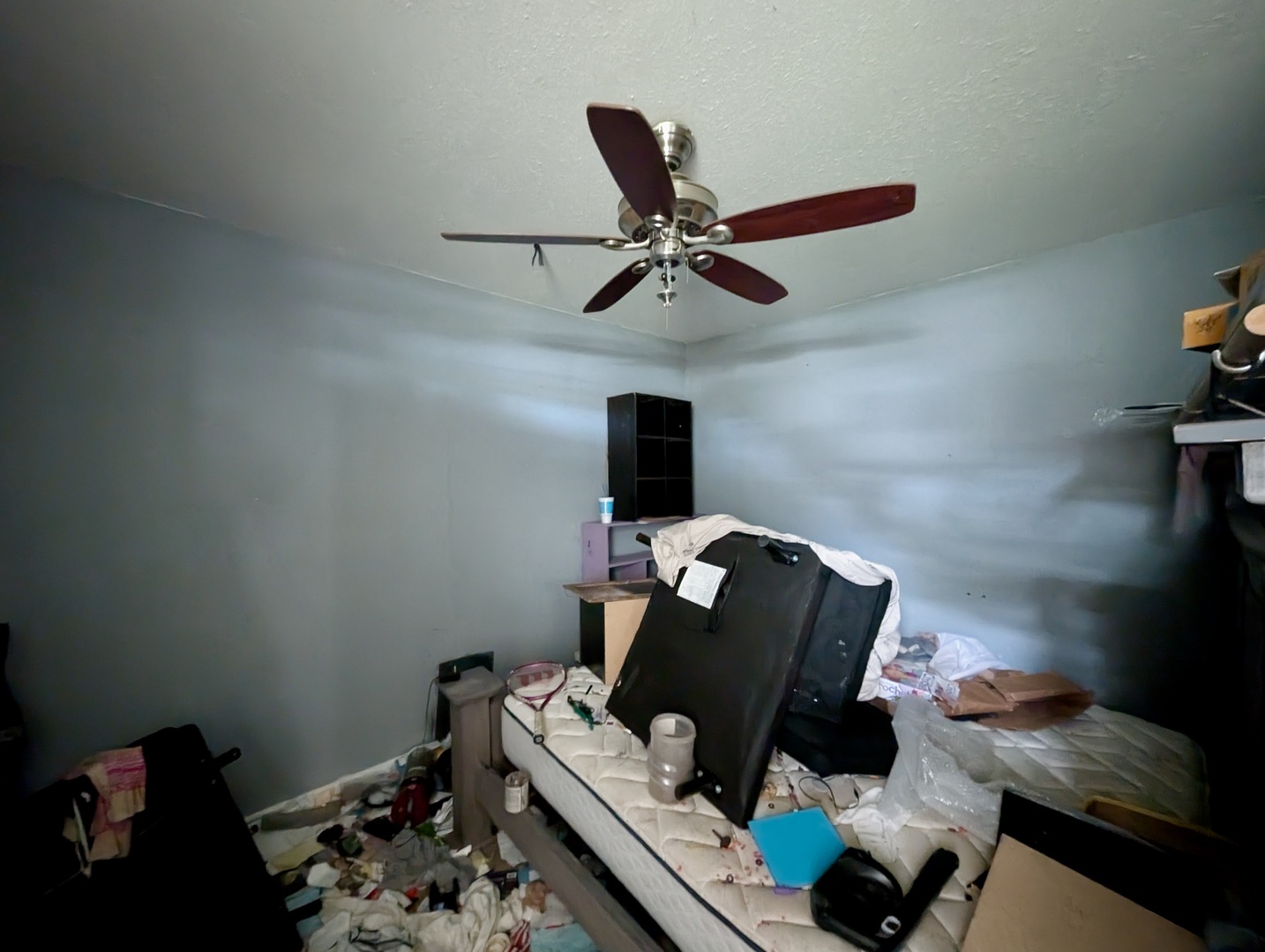 440 North Campbell Street Macomb, IL 61455 - Photo 33 of 50 a living room with furniture