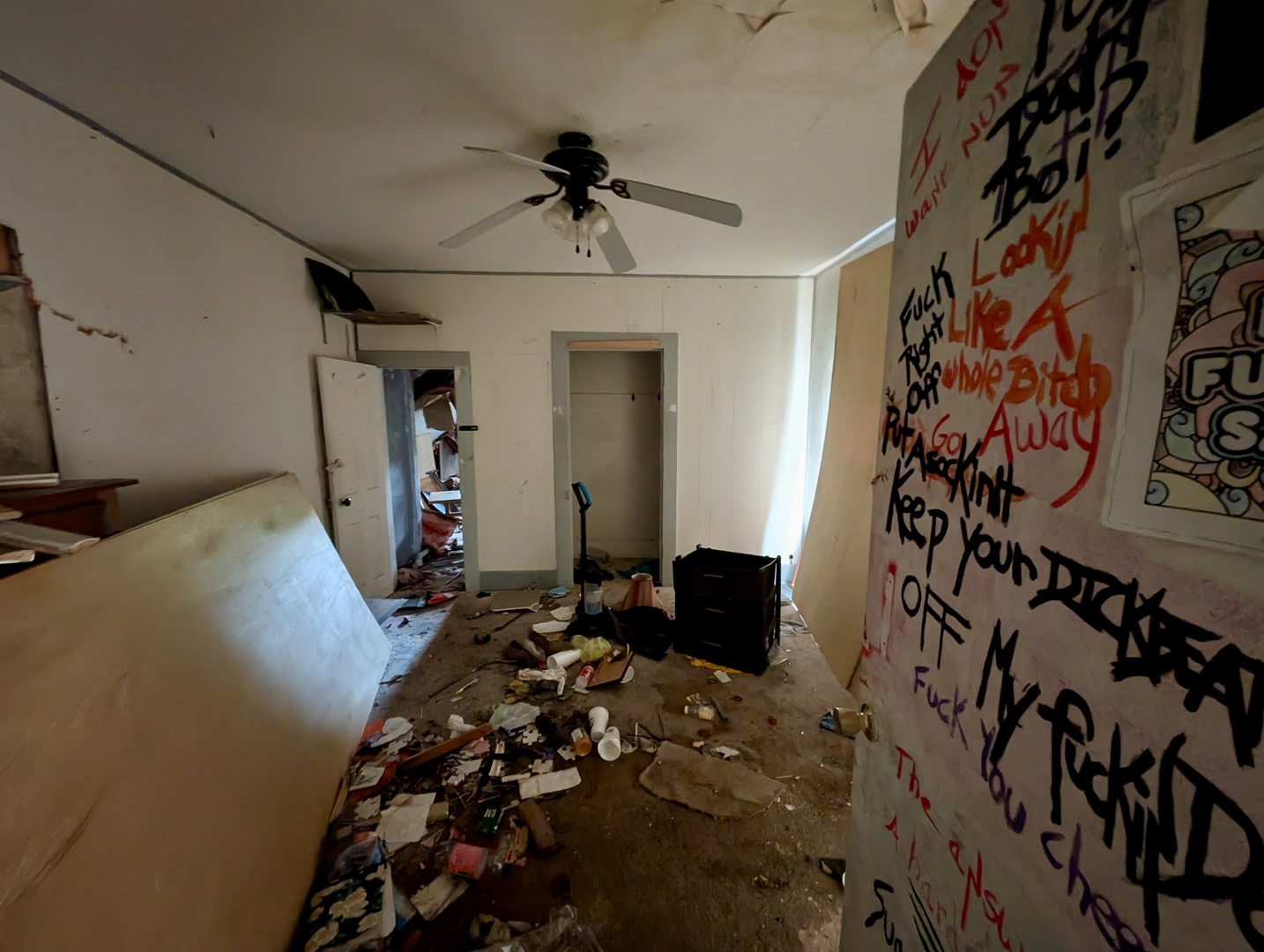440 North Campbell Street Macomb, IL 61455 - Photo 41 of 50 a living room with a couch and a chandelier