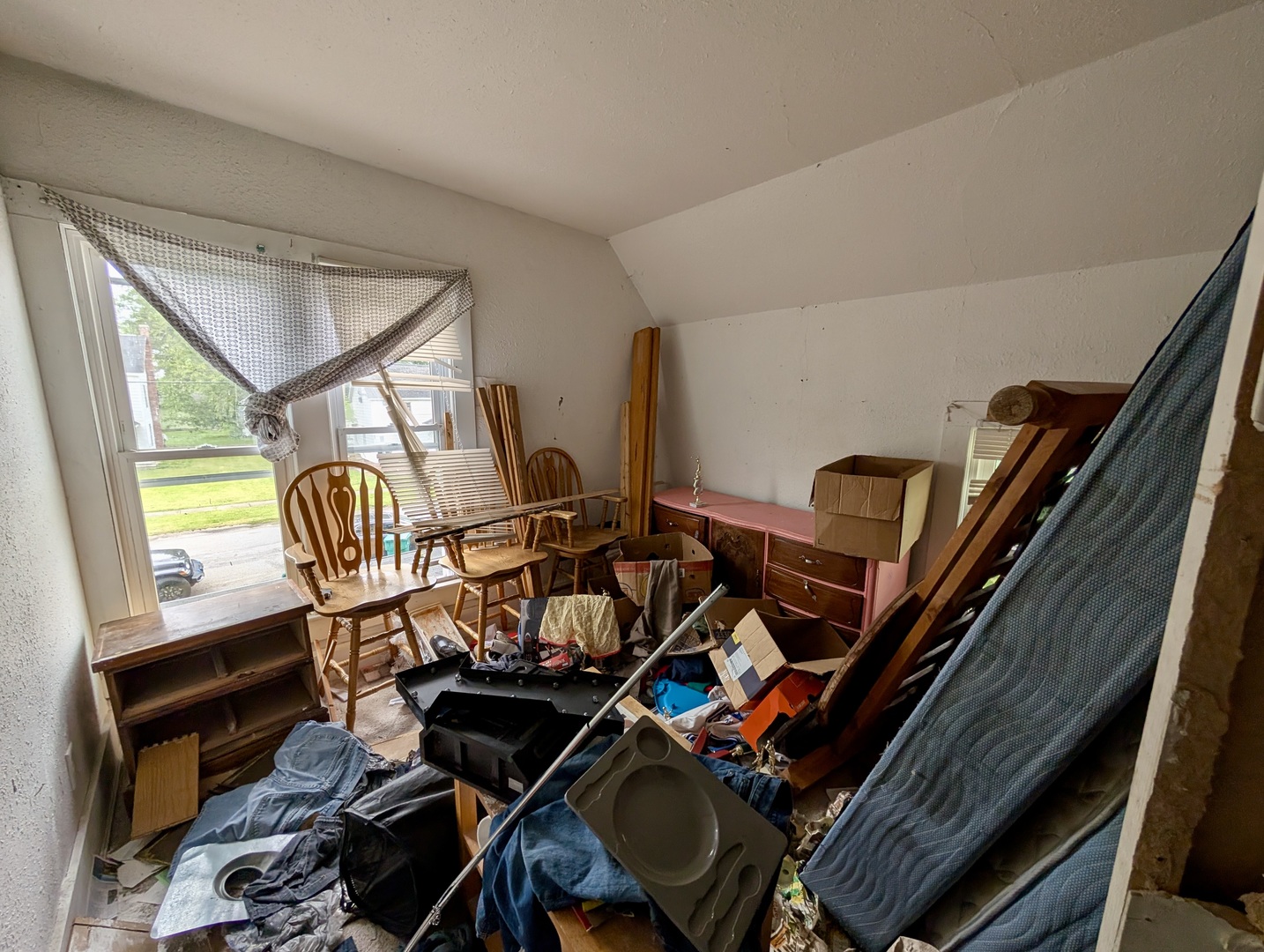 440 North Campbell Street Macomb, IL 61455 - Photo 48 of 50 a view of a room with gym equipment