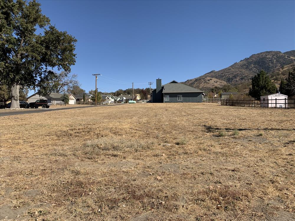 Buckpasser Drive Tehachapi, CA 93561 - Photo 12 of 17 a view of beach and ocean
