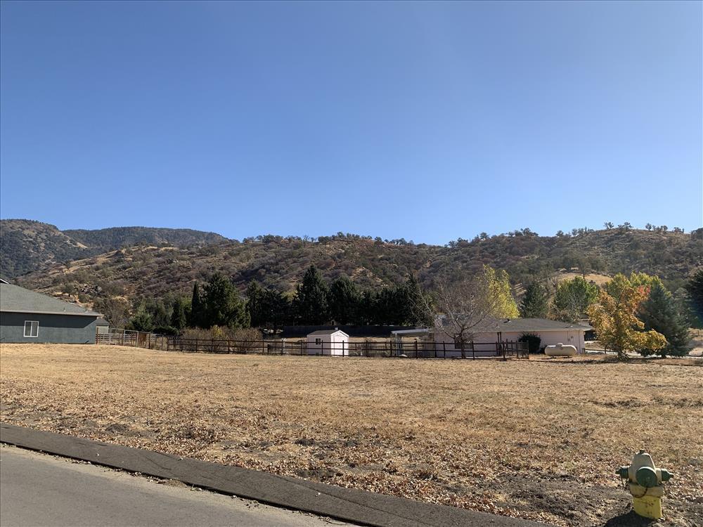 Buckpasser Drive Tehachapi, CA 93561 - Photo 17 of 17 a view of mountain view with mountain