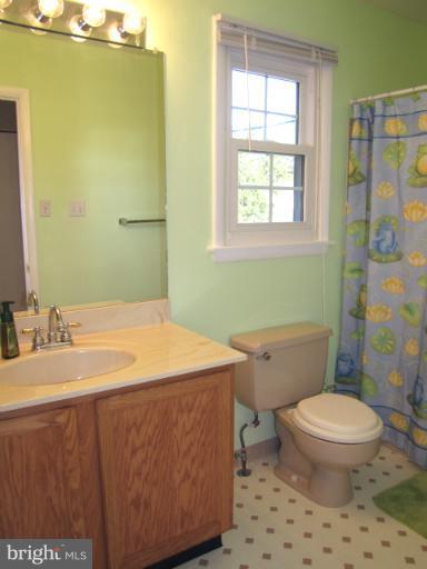 2602 Jonathan Road Ellicott City, MD 21042 - Photo 17 of 30 Bath
