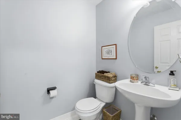 $4,500 | 15557 Allaire Drive, Gainesville, VA 20155