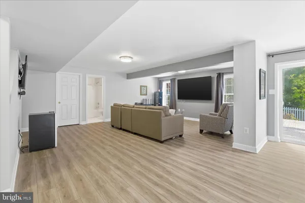 $4,500 | 15557 Allaire Drive, Gainesville, VA 20155