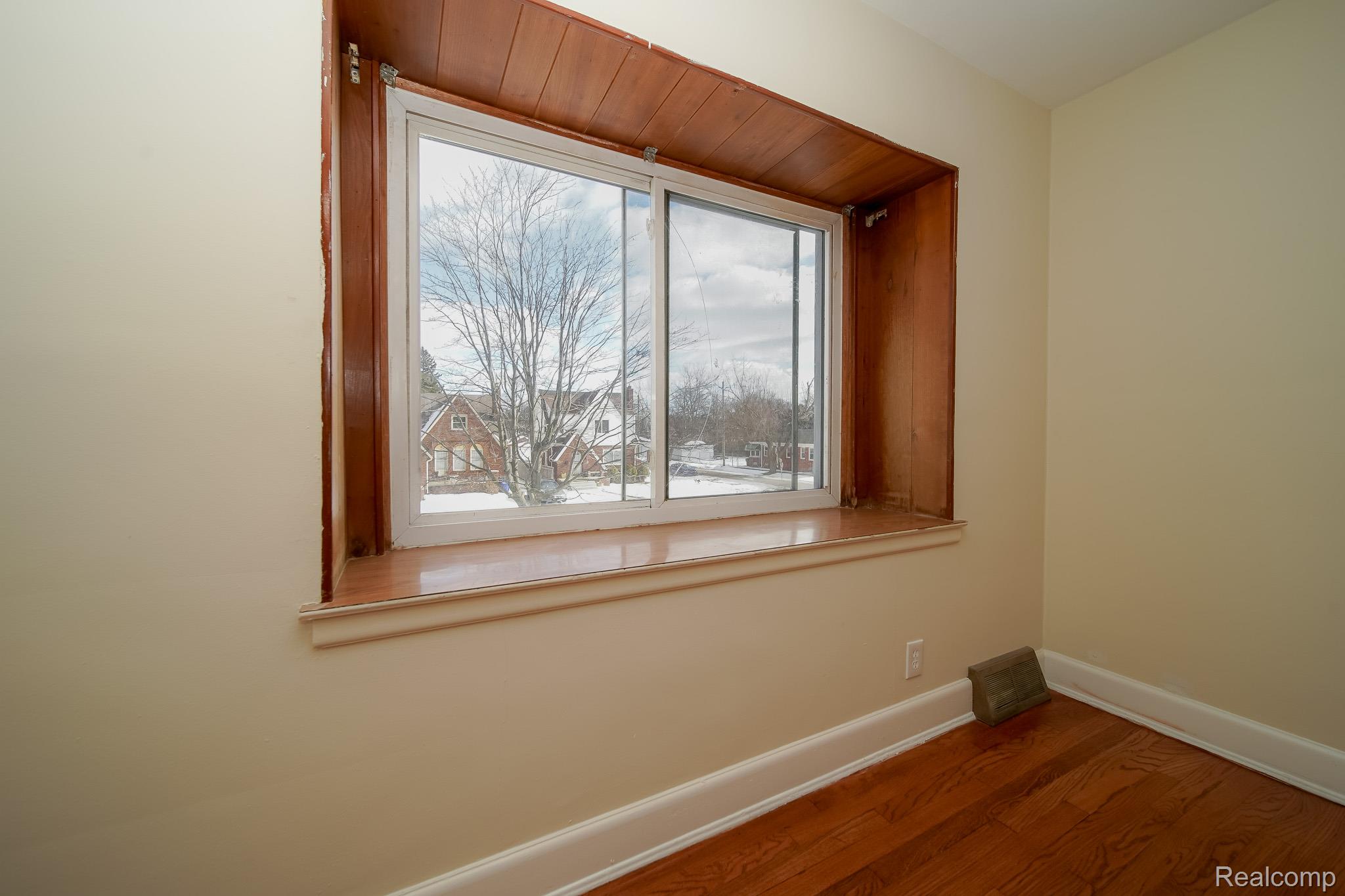 5911 Audubon Road Detroit, MI 48224 - Photo 43 of 59 DDS00304.jpg