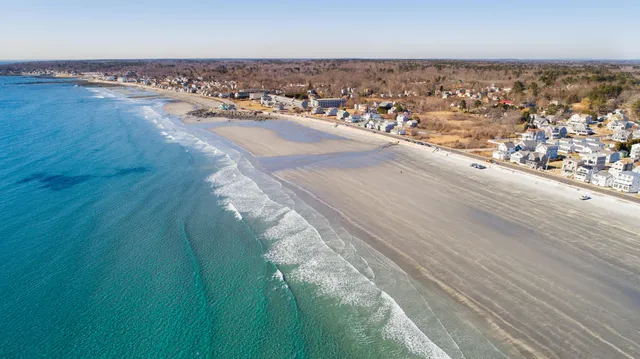 $365,000 | 1 Field Avenue, York, ME 03909