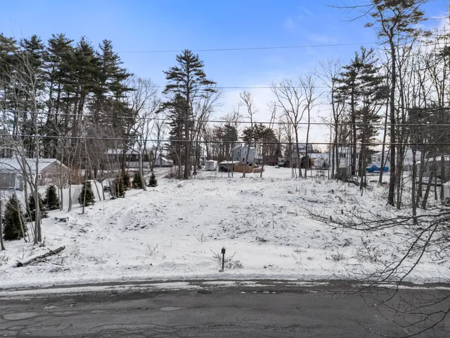 $365,000 | 1 Field Avenue, York, ME 03909