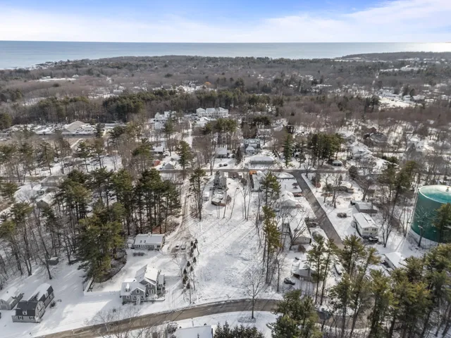 $365,000 | 1 Field Avenue, York, ME 03909